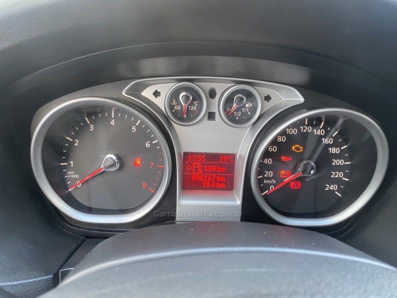 FOCUS 1.6 GLX 16V FLEX 4P MANUAL - 2012 - CAXIAS DO SUL