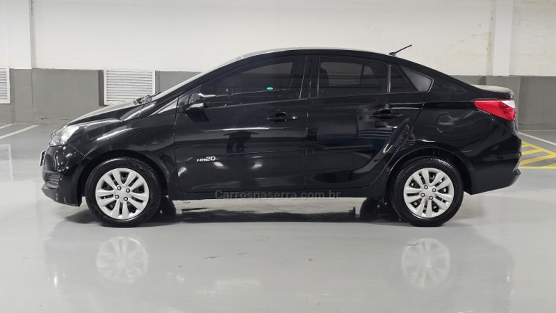 HB20S 1.0 COMFORT PLUS 12V TURBO FLEX 4P MANUAL - 2018 - PORTO ALEGRE