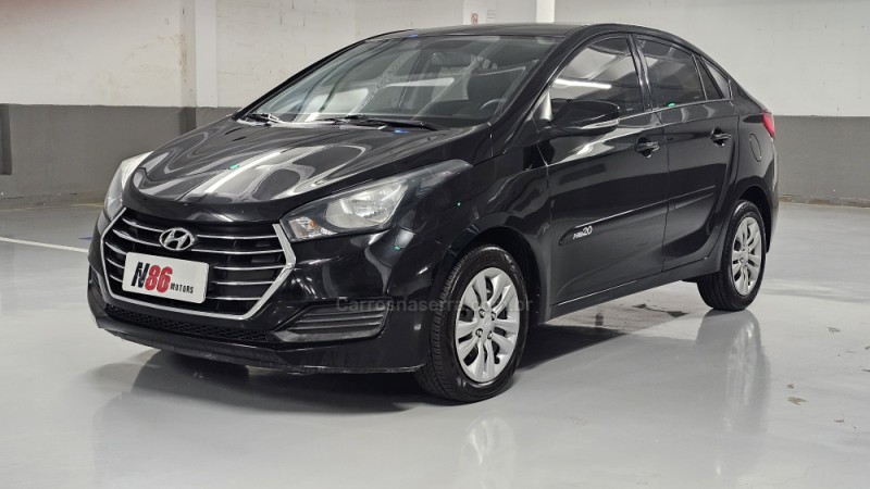 HB20S 1.0 COMFORT PLUS 12V TURBO FLEX 4P MANUAL - 2018 - PORTO ALEGRE