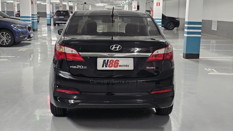 HB20S 1.0 COMFORT PLUS 12V TURBO FLEX 4P MANUAL - 2018 - PORTO ALEGRE