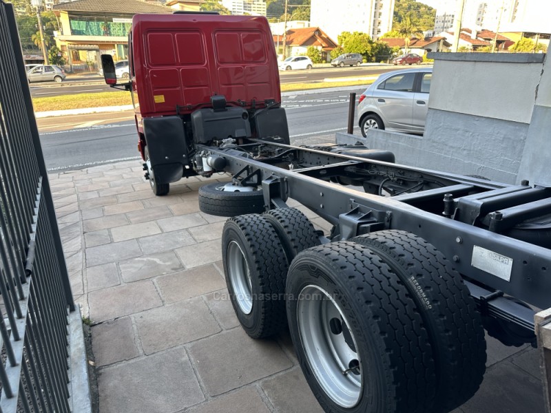 CARGO 815 E TURBO - 2011 - CAXIAS DO SUL