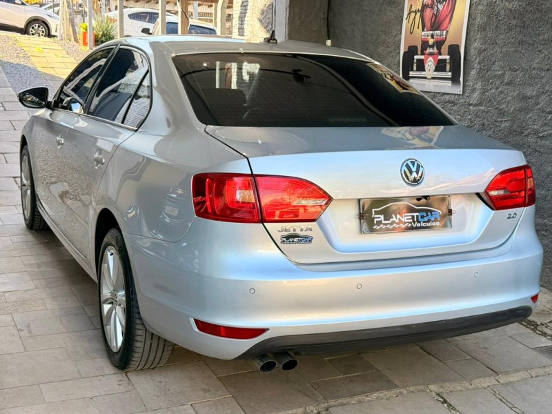 JETTA 2.0 COMFORTLINE FLEX 4P TIPTRONIC - 2012 - FARROUPILHA