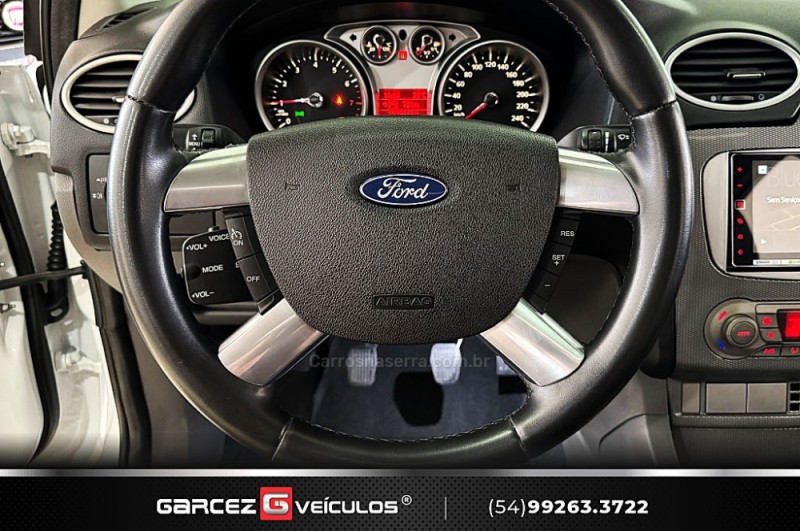 FOCUS 2.0 TITANIUM HATCH 16V FLEX 4P MANUAL - 2013 - BENTO GONçALVES