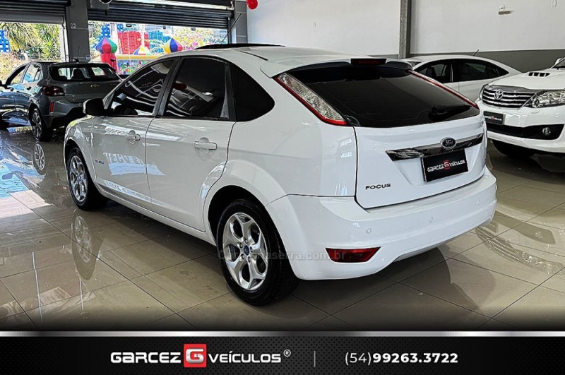 FOCUS 2.0 TITANIUM HATCH 16V FLEX 4P MANUAL - 2013 - BENTO GONçALVES