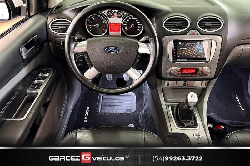 FOCUS 2.0 TITANIUM HATCH 16V FLEX 4P MANUAL - 2013 - BENTO GONçALVES