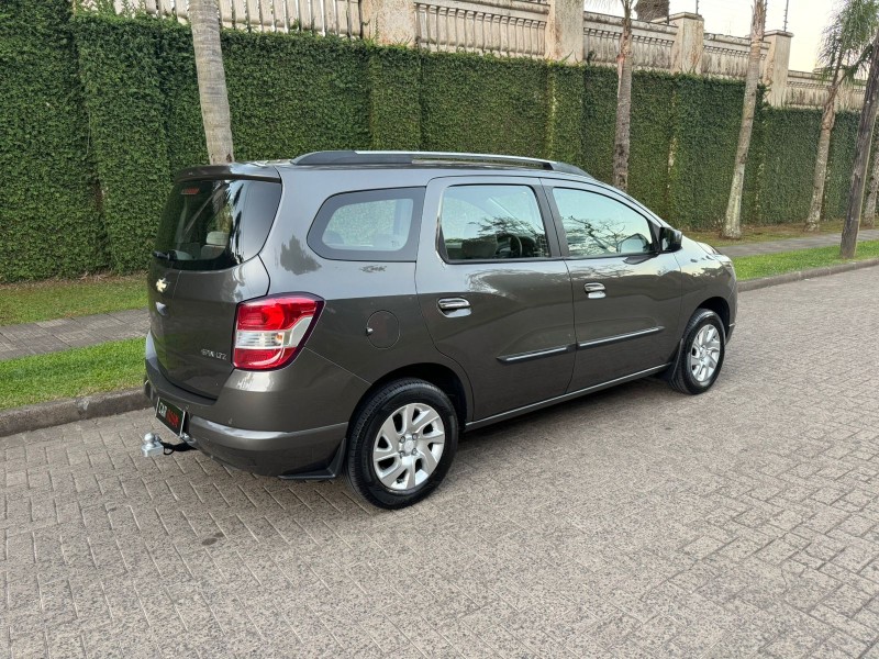 SPIN 1.8 LTZ 8V FLEX 4P AUTOMÁTICO - 2013 - CAXIAS DO SUL