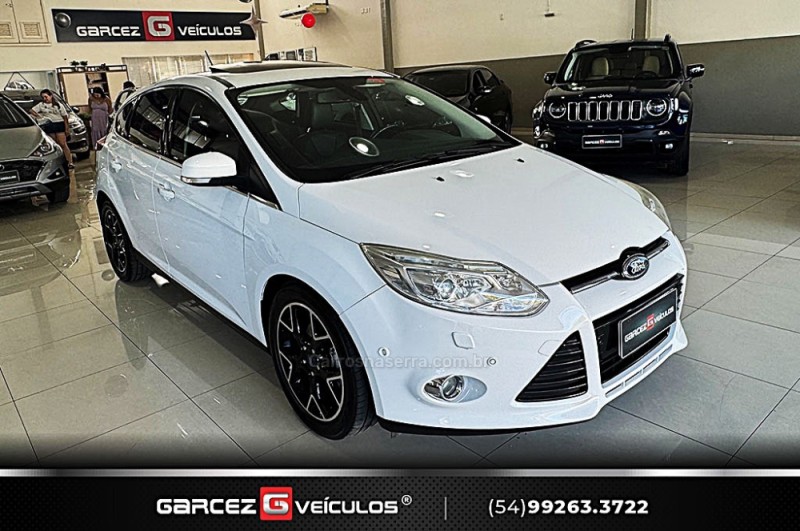 FOCUS 2.0 TITANIUM PLUS HATCH 16V FLEX 4P AUTO - 2015 - BENTO GONçALVES
