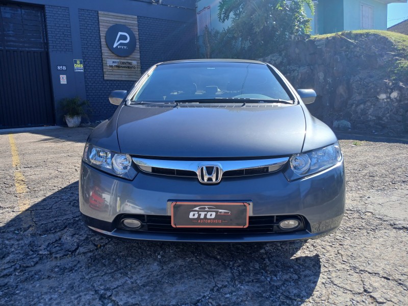 CIVIC 1.8 LXS 16V FLEX 4P MANUAL - 2008 - FARROUPILHA