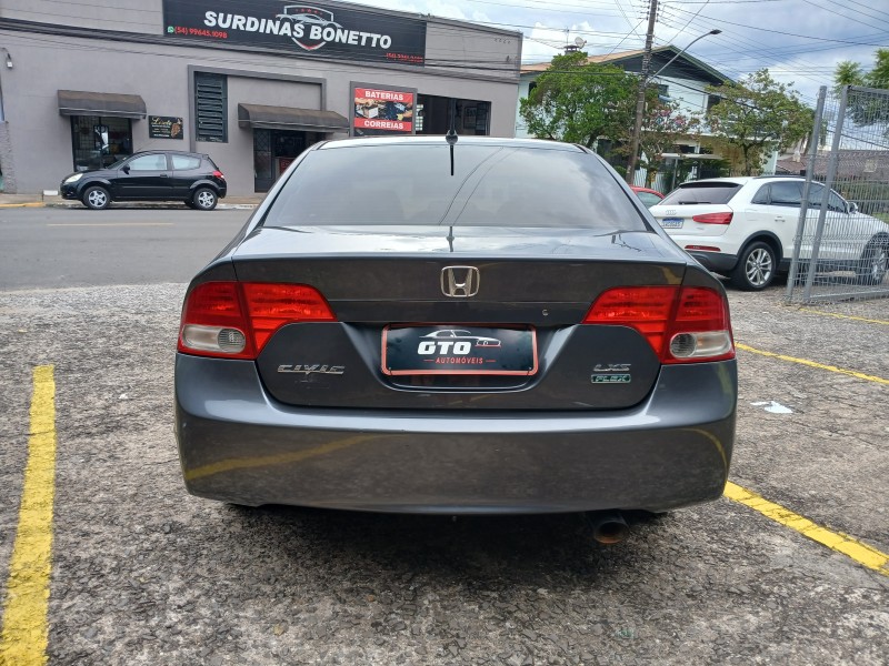 CIVIC 1.8 LXS 16V FLEX 4P MANUAL - 2008 - FARROUPILHA