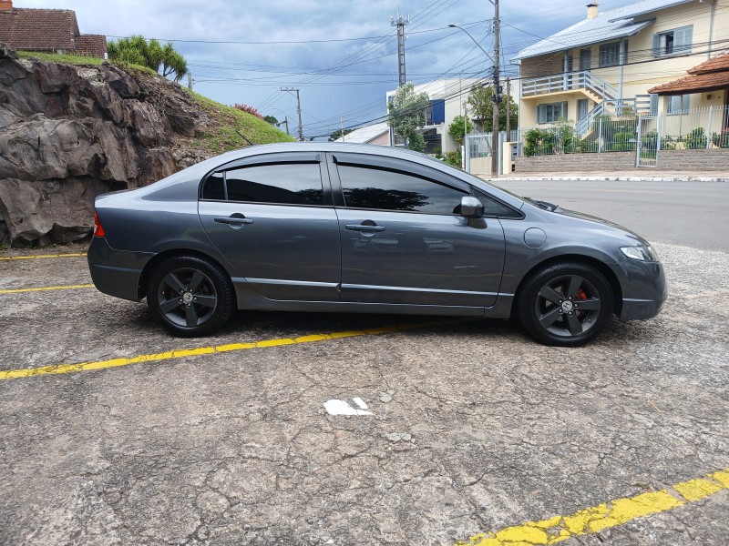CIVIC 1.8 LXS 16V FLEX 4P MANUAL - 2008 - FARROUPILHA