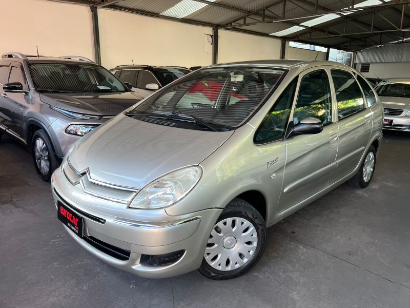 CITROËN - XSARA - 2010/2010 - Cinza - R$ 24.900,00