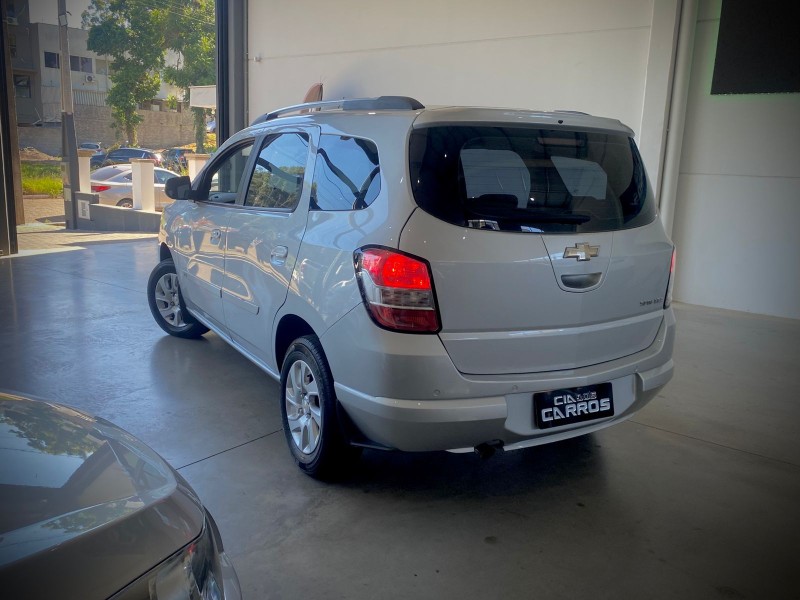 SPIN 1.8 LTZ 8V FLEX 4P AUTOMÁTICO - 2016 - LAJEADO