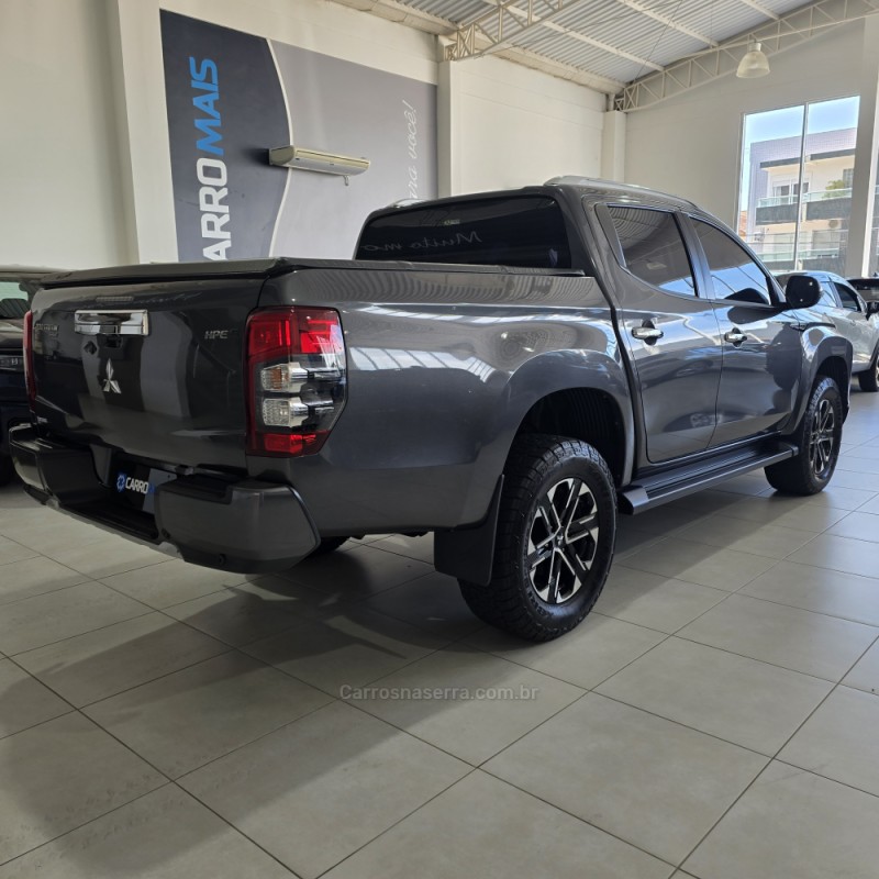 L200 TRITON 2.4 HPE-S SPORT 4X4 CD 16V DIESEL 4P AUTOMÁTICO - 2025 - SANTA CRUZ DO SUL