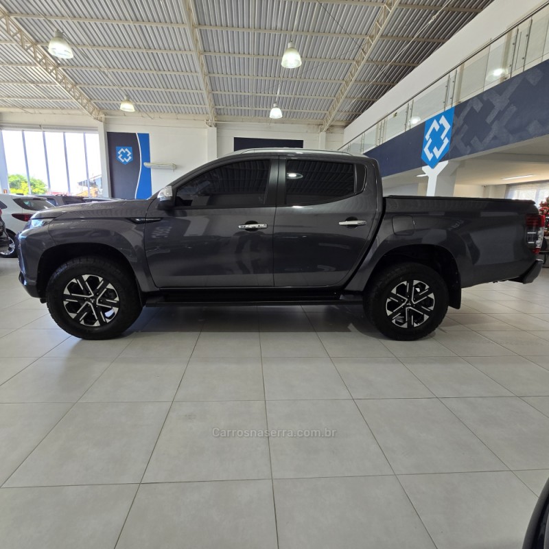 L200 TRITON 2.4 HPE-S SPORT 4X4 CD 16V DIESEL 4P AUTOMÁTICO - 2025 - SANTA CRUZ DO SUL
