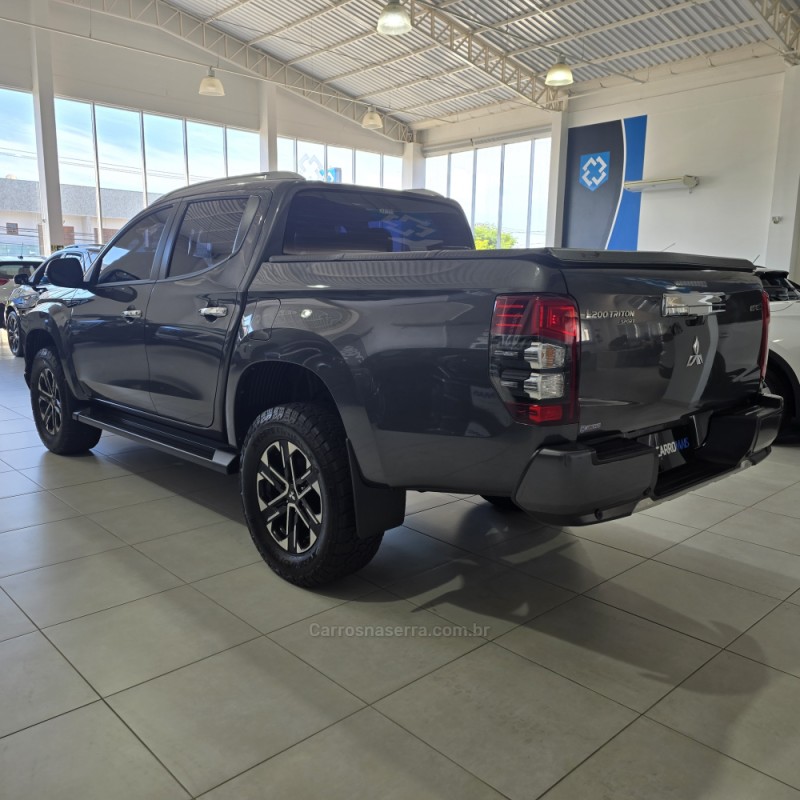 L200 TRITON 2.4 HPE-S SPORT 4X4 CD 16V DIESEL 4P AUTOMÁTICO - 2025 - SANTA CRUZ DO SUL