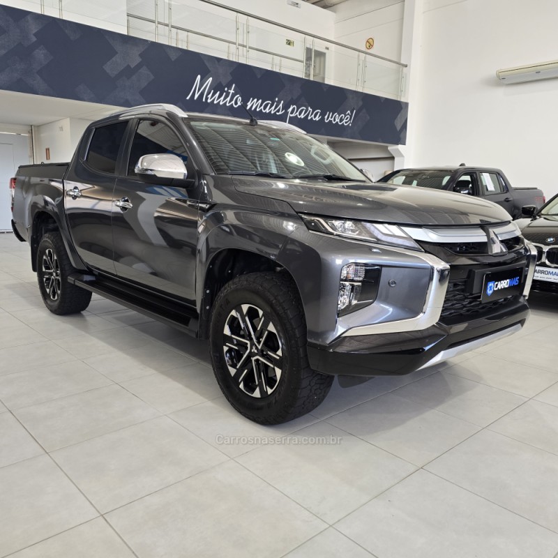 L200 TRITON 2.4 HPE-S SPORT 4X4 CD 16V DIESEL 4P AUTOMÁTICO - 2025 - SANTA CRUZ DO SUL