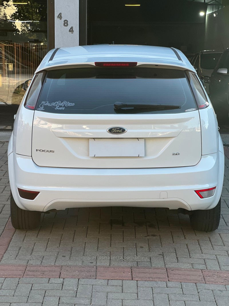 FOCUS 1.6 SE PLUS 16V FLEX 4P MANUAL - 2013 - SAPUCAIA DO SUL