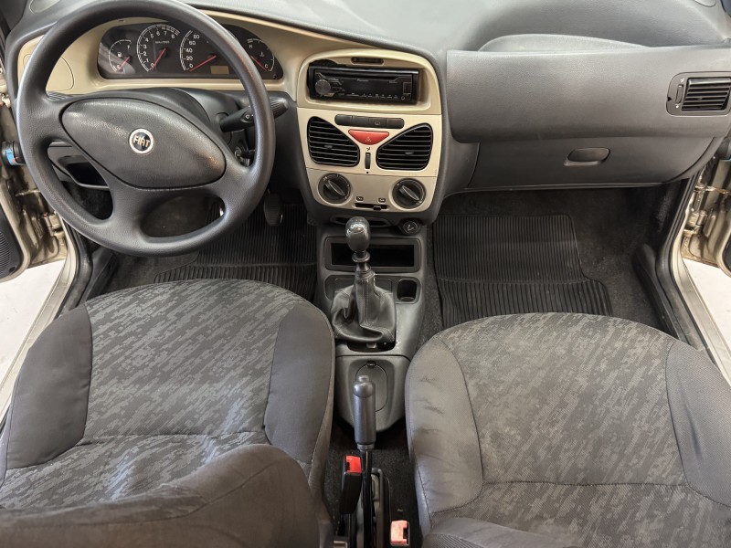 PALIO 1.0 MPI ELX GASOLINA 4P MANUAL - 2001 - CAXIAS DO SUL