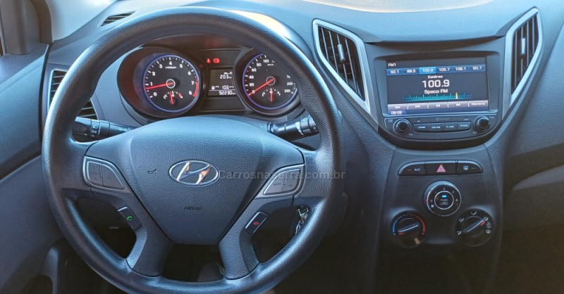 HB20S 1.6 COMFORT PLUS 16V FLEX 4P MANUAL - 2019 - FARROUPILHA