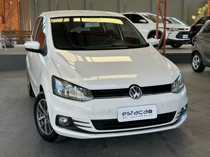 FOX 1.6 MSI HIGHLINE 16V FLEX 4P MANUAL - 2016 - NOVO HAMBURGO