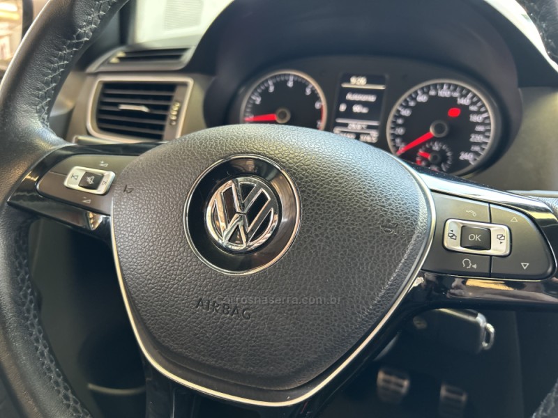 FOX 1.6 MSI HIGHLINE 16V FLEX 4P MANUAL - 2016 - NOVO HAMBURGO