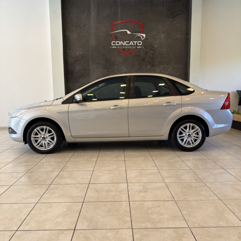 FOCUS 2.0 GLX SEDAN 16V FLEX 4P MANUAL - 2013 - FARROUPILHA