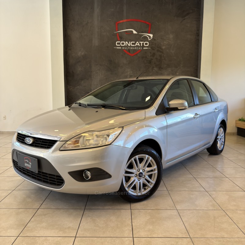 focus 2.0 glx sedan 16v flex 4p manual 2013 farroupilha