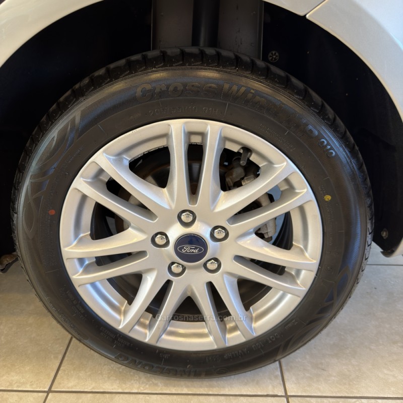 FOCUS 2.0 GLX SEDAN 16V FLEX 4P MANUAL - 2013 - FARROUPILHA