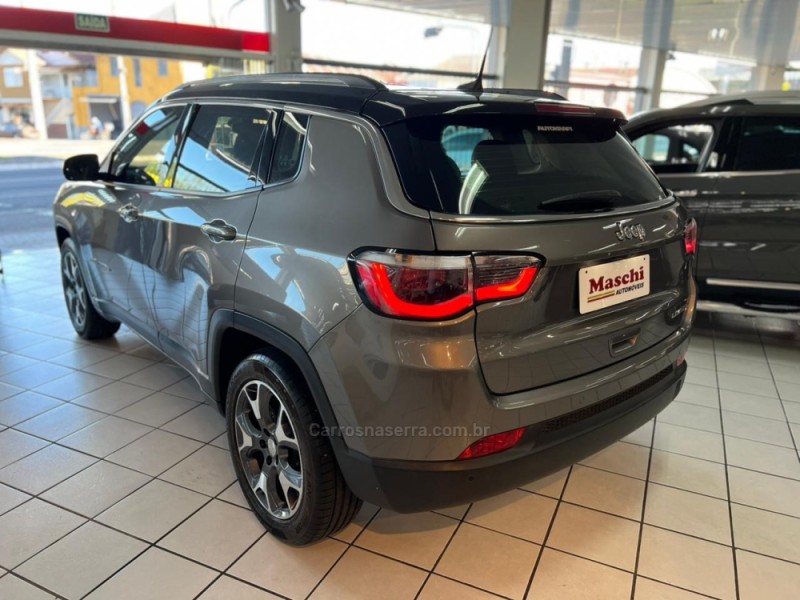 COMPASS 2.0 16V FLEX LIMITED AUTOMÁTICO - 2018 - CAXIAS DO SUL