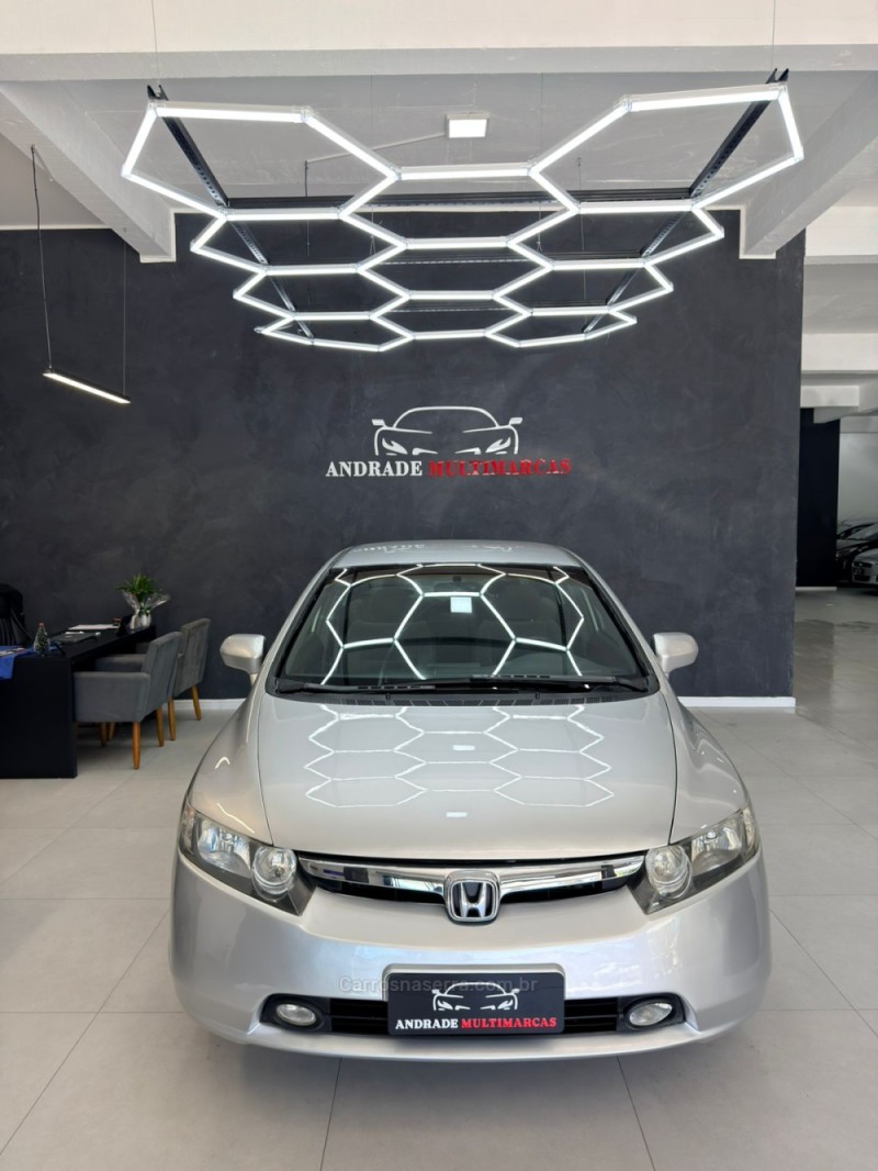 CIVIC 1.8 LXS 16V FLEX 4P MANUAL - 2007 - CAXIAS DO SUL