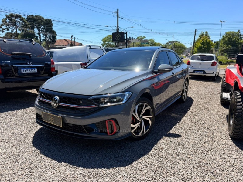 jetta 2.0 16v tsi gli 350 gasolina 4p automatico 2024 canela