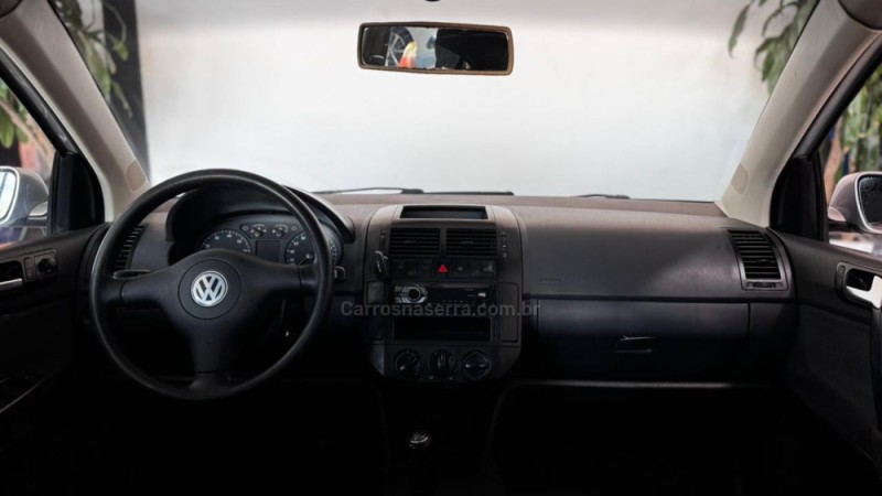 POLO 1.6 MI 8V FLEX 4P MANUAL - 2006 - ESTâNCIA VELHA