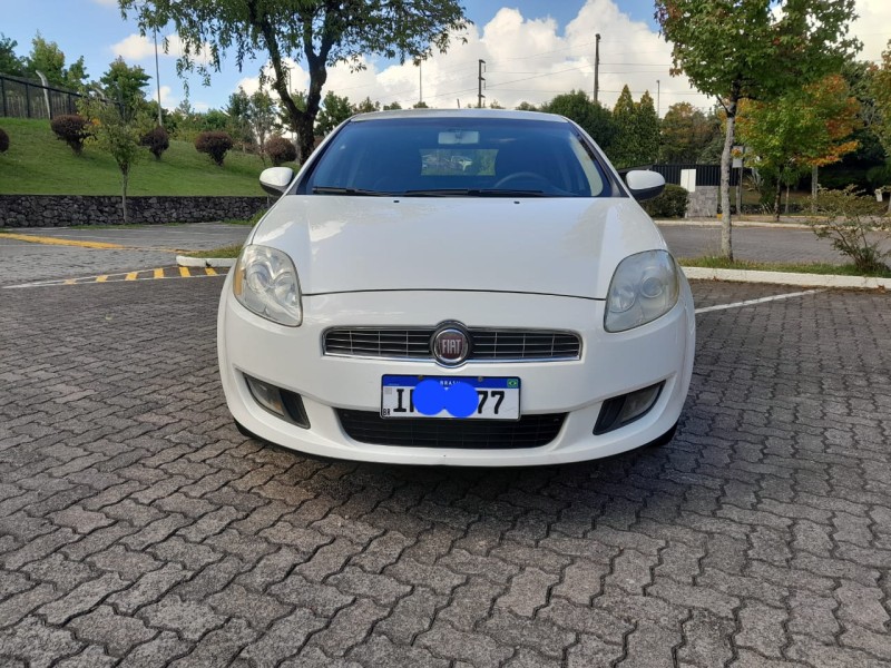 BRAVO 1.8 ESSENCE 16V FLEX 4P AUTOMATIZADO - 2011 - CAXIAS DO SUL