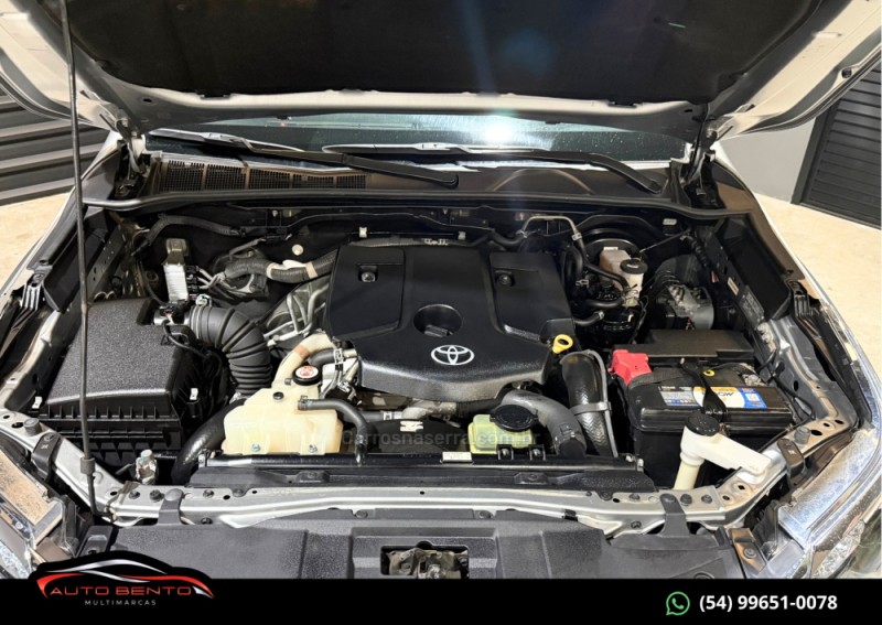 HILUX SW4 2.8 SRX 4X4 7 LUGARES 16V TURBO INTERCOOLER DIESEL 4P AUTOMÁTICO - 2019 - BENTO GONçALVES