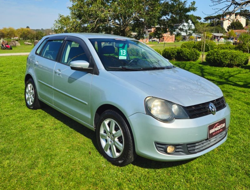 POLO 1.6 MI 8V FLEX 4P MANUAL