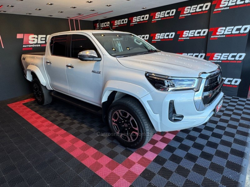HILUX 2.8 SRX PLUS 4X4 CD TURBO DIESEL 4P AUTOMÁTICO - 2023 - PASSO FUNDO