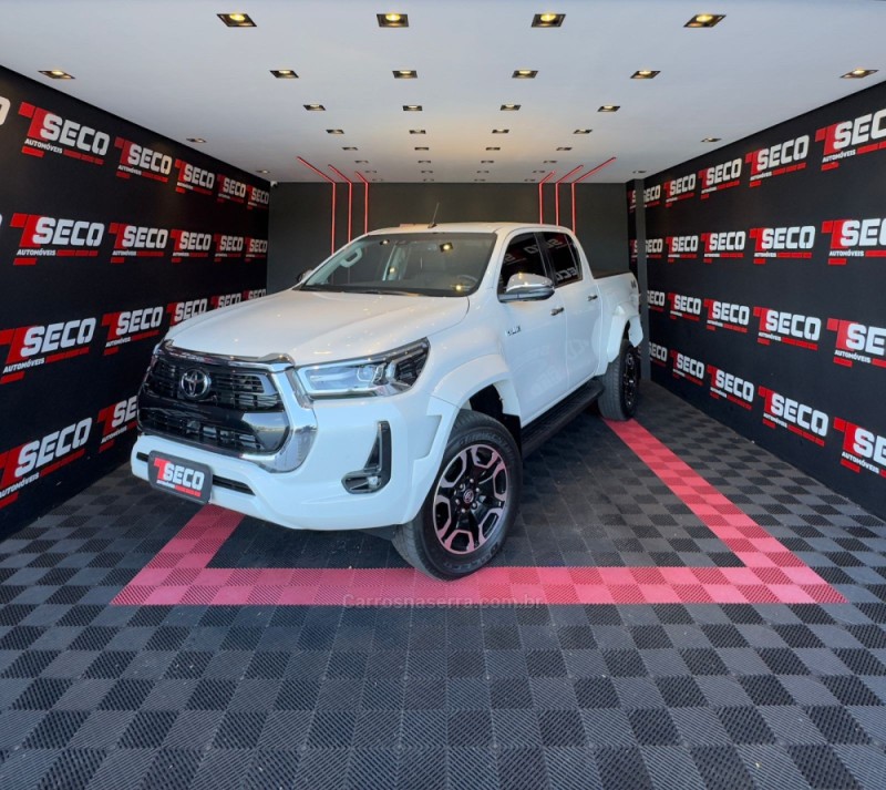 hilux 2.8 srx plus 4x4 cd turbo diesel 4p automatico 2023 passo fundo