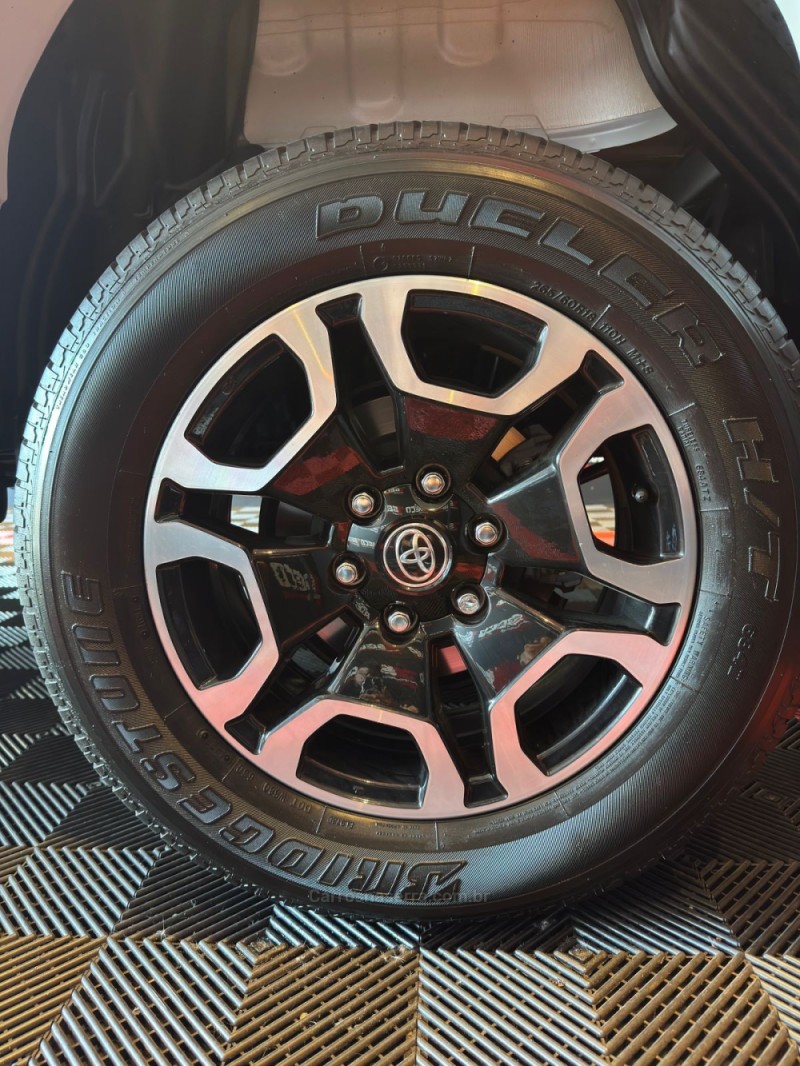 HILUX 2.8 SRX PLUS 4X4 CD TURBO DIESEL 4P AUTOMÁTICO - 2023 - PASSO FUNDO
