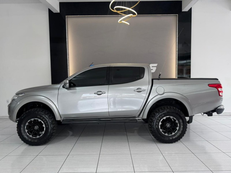 L200 TRITON 2.4 16V TURBO DIESEL SPORT HPE TOP CD 4P 4X4 AUTOMÁTICO - 2018 - ESTâNCIA VELHA