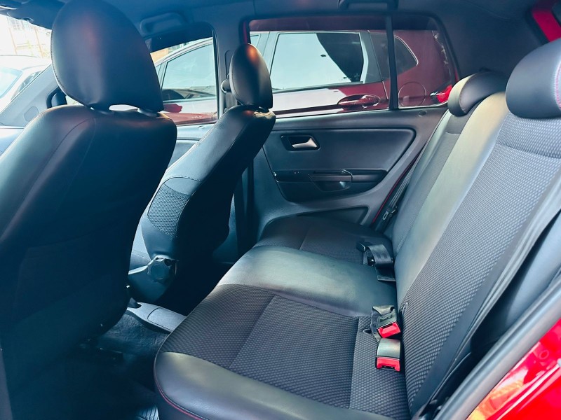 FOX 1.6 MI ROCK IN RIO 8V FLEX 4P MANUAL - 2014 - CAXIAS DO SUL