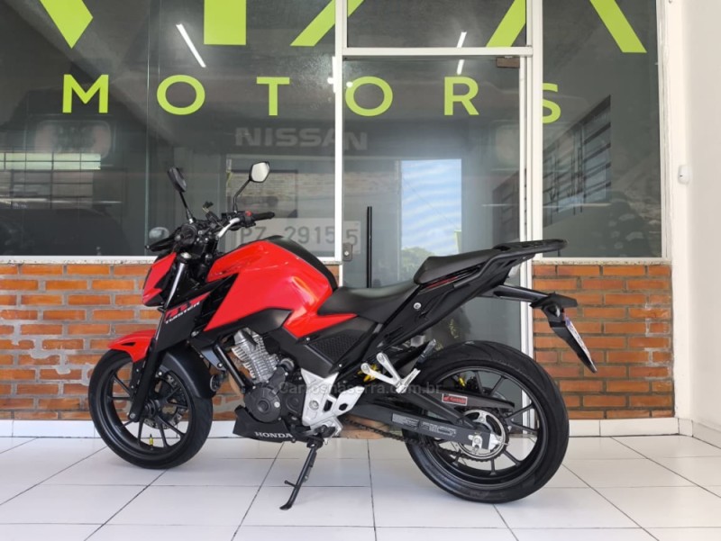 CB 300F TWISTER CBS - 2023 - CAXIAS DO SUL