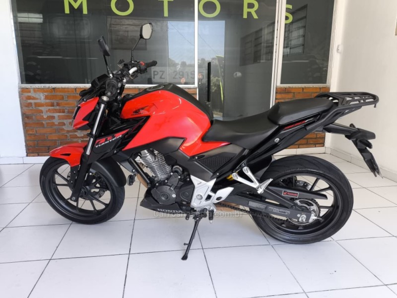 CB 300F TWISTER CBS - 2023 - CAXIAS DO SUL
