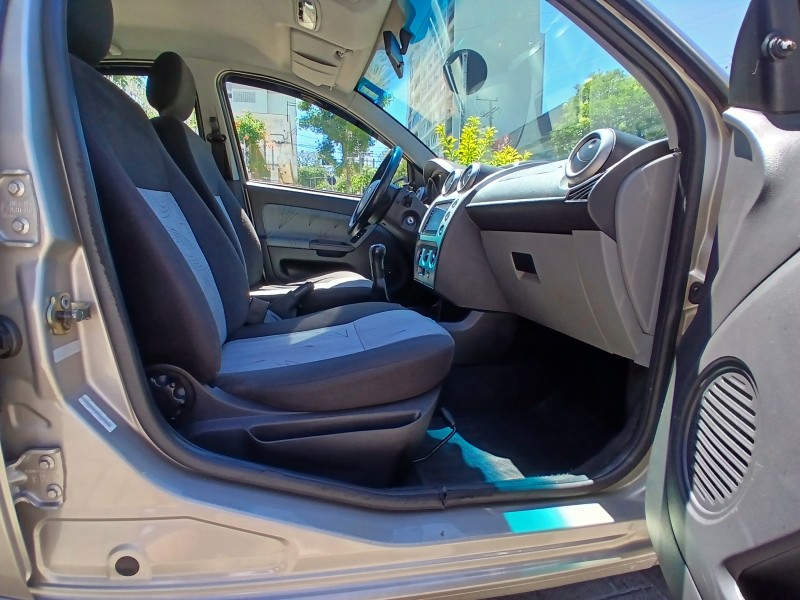 FIESTA 1.6 MPI HATCH 8V FLEX 4P MANUAL - 2010 - CAXIAS DO SUL