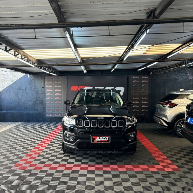 COMPASS 2.0 16V FLEX LONGITUDE AUTOMÁTICO - 2018 - PASSO FUNDO