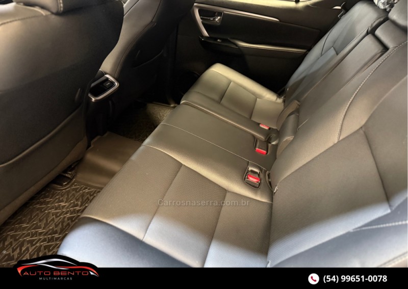 HILUX SW4 2.8 SRX 4X4 7 LUGARES 16V TURBO INTERCOOLER DIESEL 4P AUTOMÁTICO - 2024 - BENTO GONçALVES