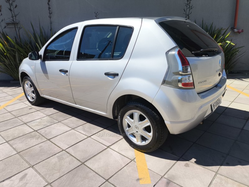 SANDERO 1.6 EXPRESSION 8V FLEX 4P MANUAL - 2014 - CAXIAS DO SUL