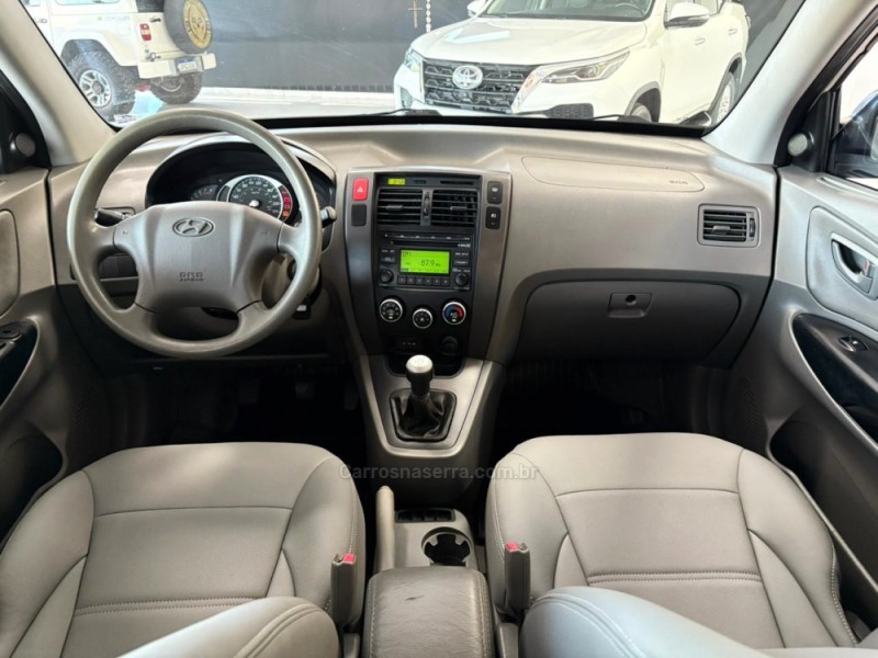 TUCSON 2.0 GL 2WD 16V GASOLINA 4P MANUAL - 2010 - CAMPINAS DO SUL