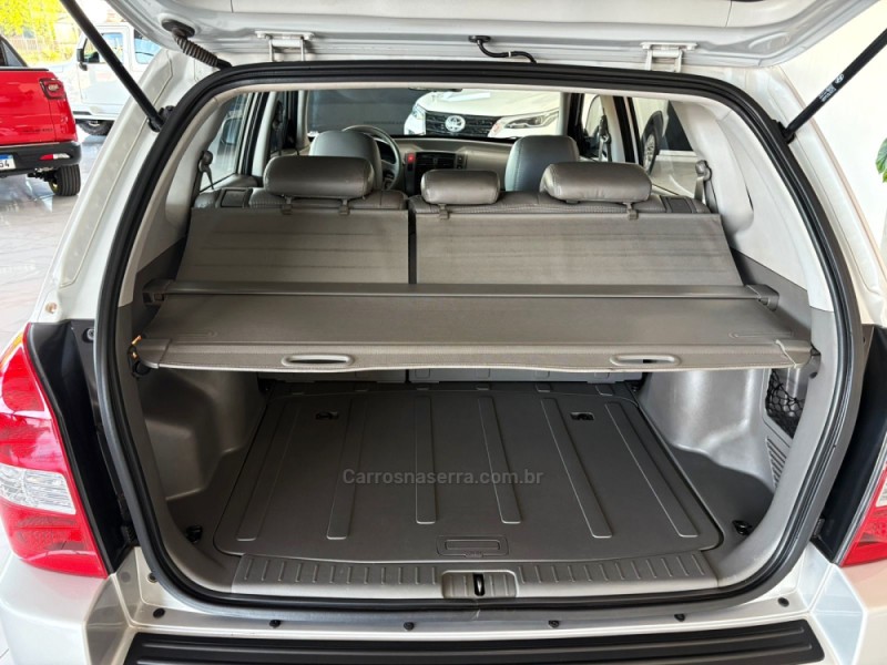 TUCSON 2.0 GL 2WD 16V GASOLINA 4P MANUAL - 2010 - CAMPINAS DO SUL