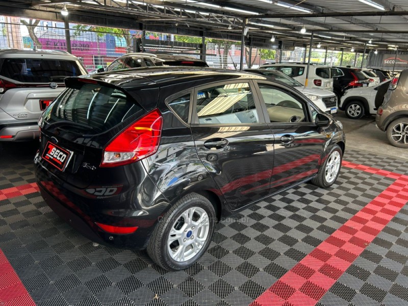 FIESTA 1.6 SE HATCH 16V FLEX 4P MANUAL - 2016 - PASSO FUNDO