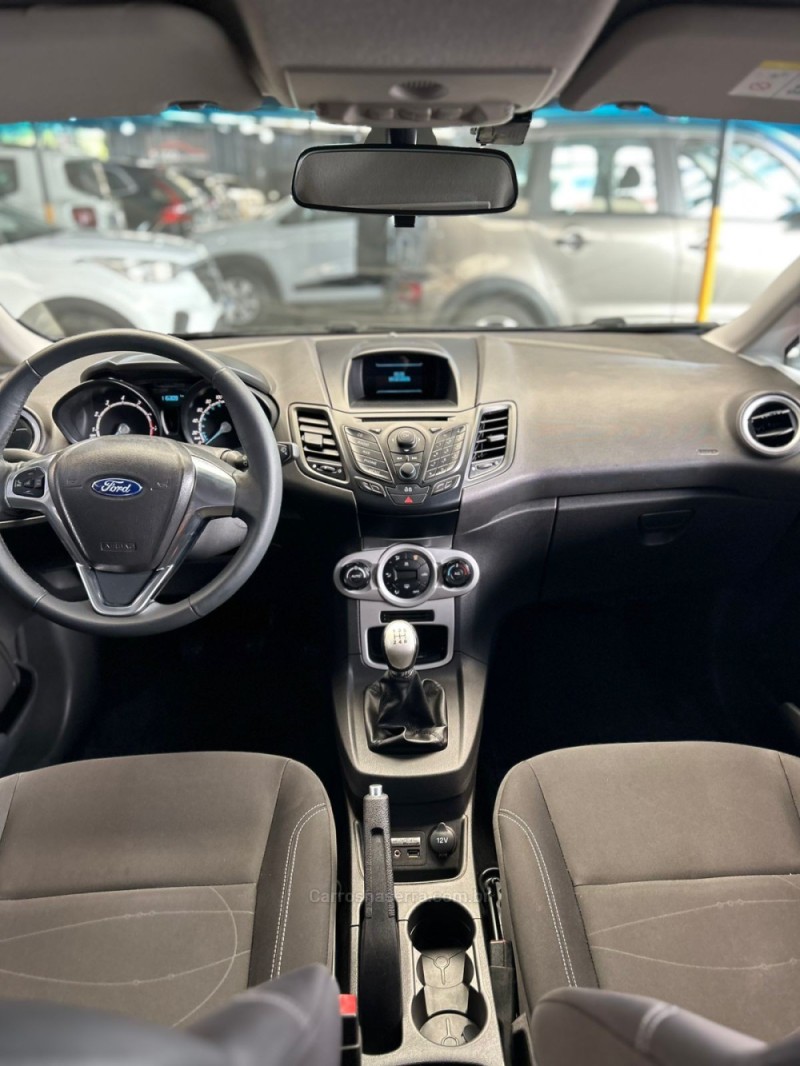FIESTA 1.6 SE HATCH 16V FLEX 4P MANUAL - 2016 - PASSO FUNDO